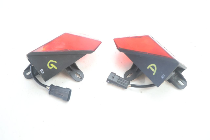 photo de TAIL LIGHT CAN-AM SPYDER RS 1000 (2008 - 2012) - Surface and material condition