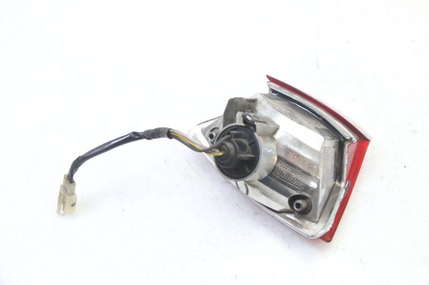 photo de TAIL LIGHT APRILIA SR 2T 50 (2018 - 2022) - Fixing points details