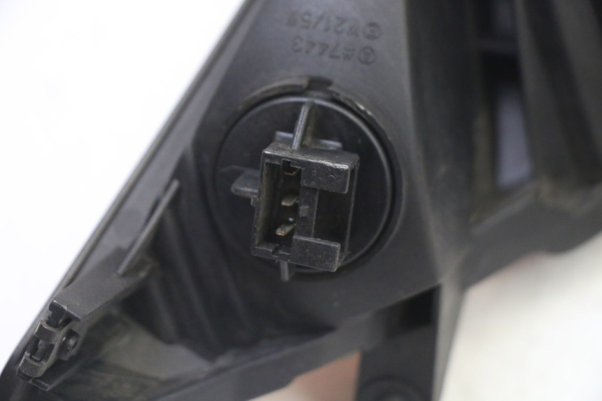 photo de TAIL LIGHT HONDA ST PAN EUROPEAN 1300 (2002 - 2013) - Checked used part