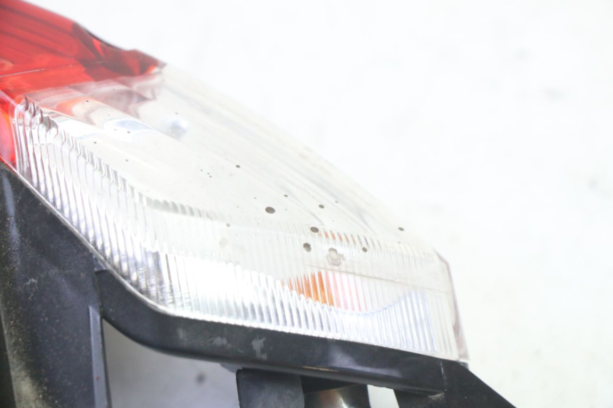 photo de TAIL LIGHT PEUGEOT STREETZONE I 2T 50 (2018 - 2020) - Technical close-up