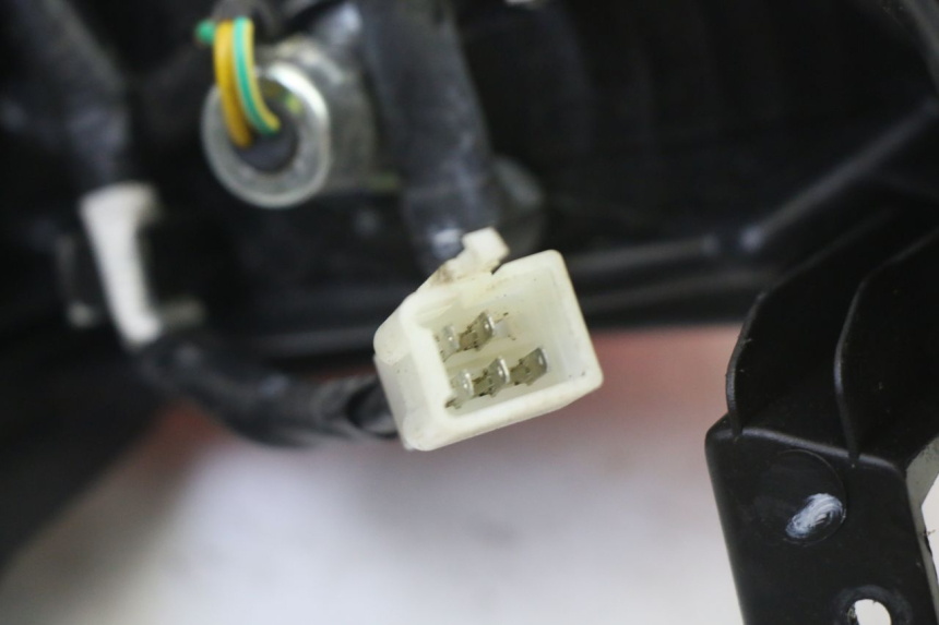 photo de TAIL LIGHT PEUGEOT STREETZONE I 2T 50 (2018 - 2020) - Checked used part