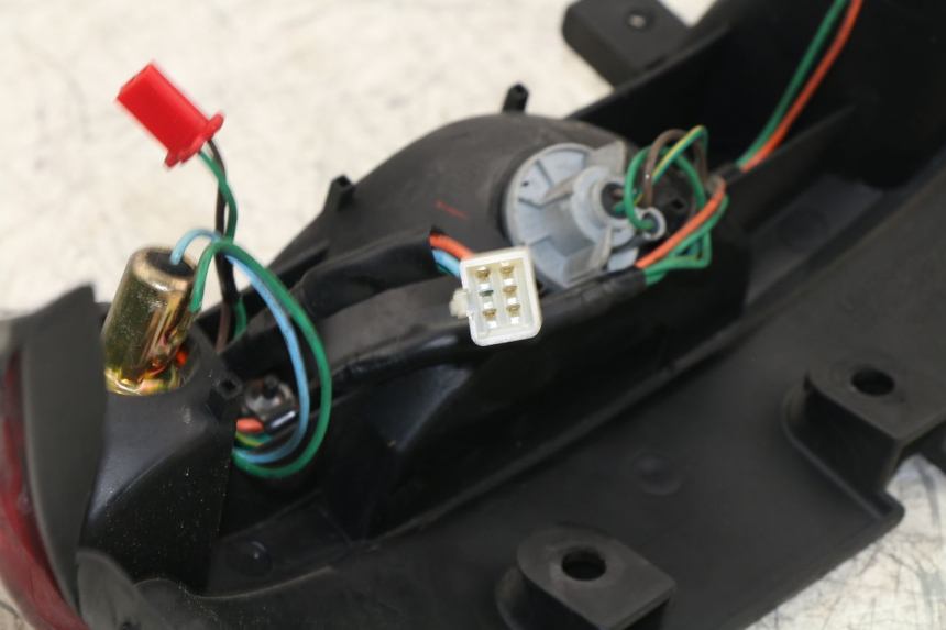 photo de TAIL LIGHT SYM JOYRIDE 125 (2002 - 2009) - Zoom on usage condition