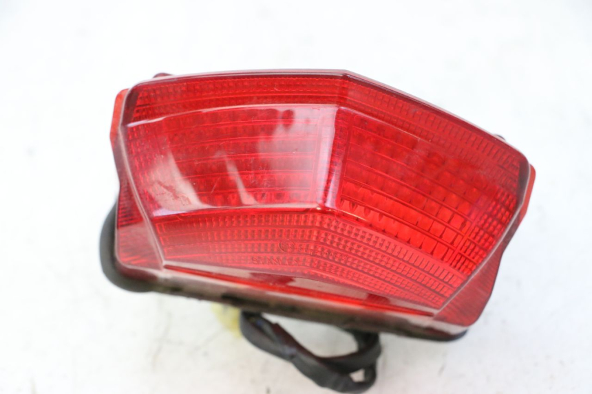 photo de REAR LIGHT YAMAHA TDM ABS 900 (2002 - 2014) - Surface and material condition