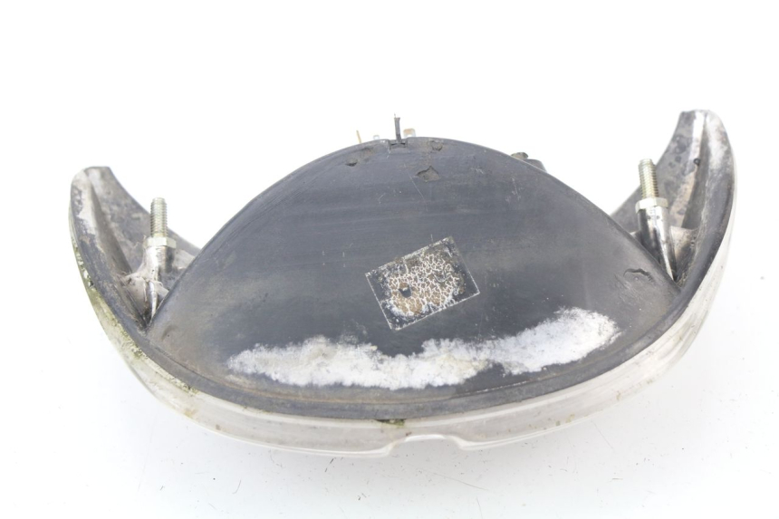 photo de TAIL LIGHT PEUGEOT TREKKER TKR 50 (2005 - 2014) - Zoom on usage condition