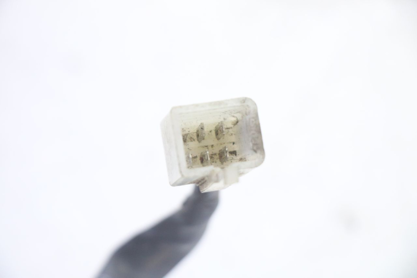 photo de REAR LIGHT PEUGEOT TWEET 4T 50 (2018 - 2022) - Surface and material condition