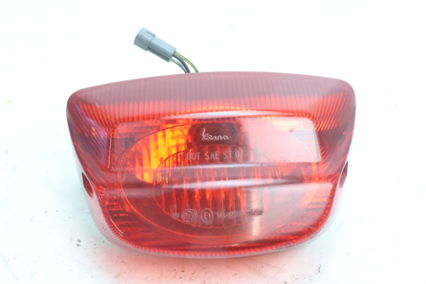photo de TAIL LIGHT PIAGGIO VESPA S 2T 50 (2007 - 2014) - Component detail