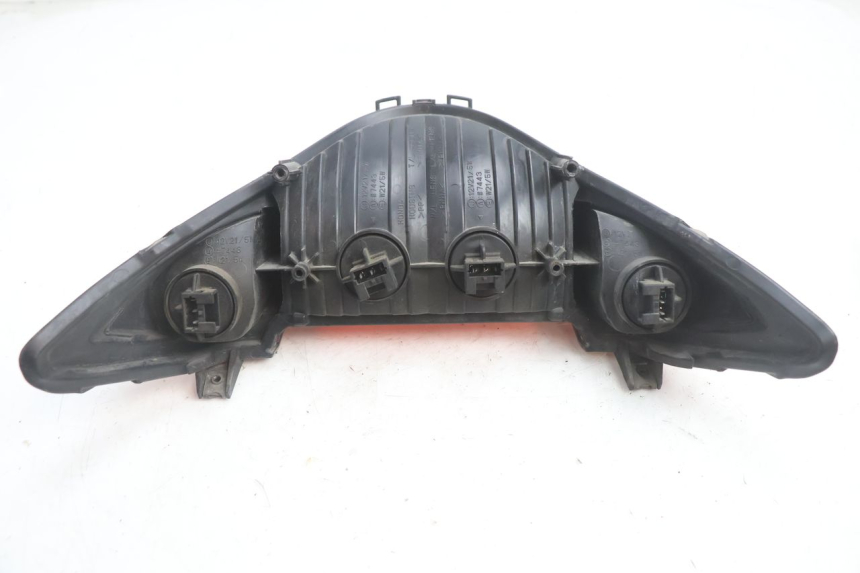 photo de TAIL LIGHT HONDA VFR FI RC46 800 (1998 - 2001) - Surface and material condition