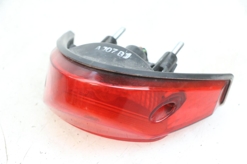 photo de REAR LIGHT DAELIM VJ ROADWIN FI 125 (2008 - 2017) - Fixing points details