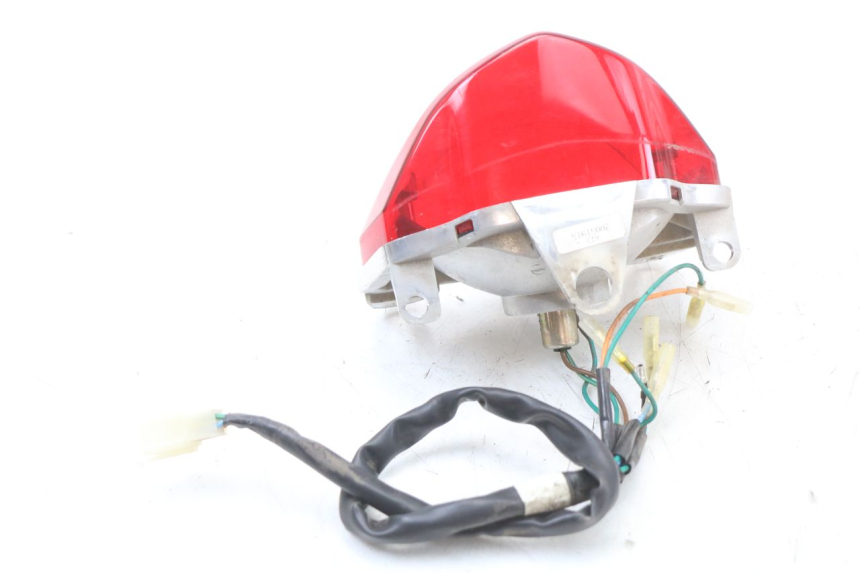 photo de REAR LIGHT SYM X-PRO 4T 50 (2014 - 2021) - Zoom on usage condition