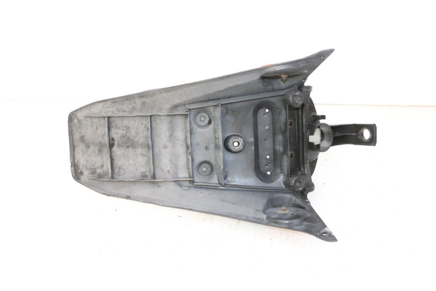 photo de TAIL LIGHT HONDA X8R 50 (1998 - 2003) - Surface and material condition