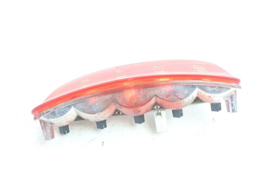 photo de TAIL LIGHT PIAGGIO X9 AMALFI 180 (2000 - 2003) - Zoom on usage condition