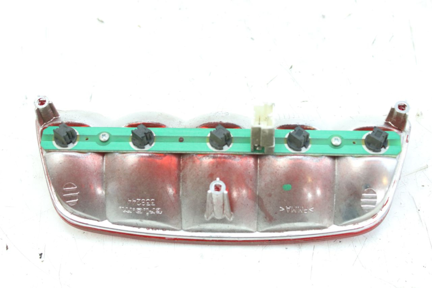 photo de REAR LIGHT PIAGGIO X9 EVOLUTION 250 (2003 - 2007) - Component detail