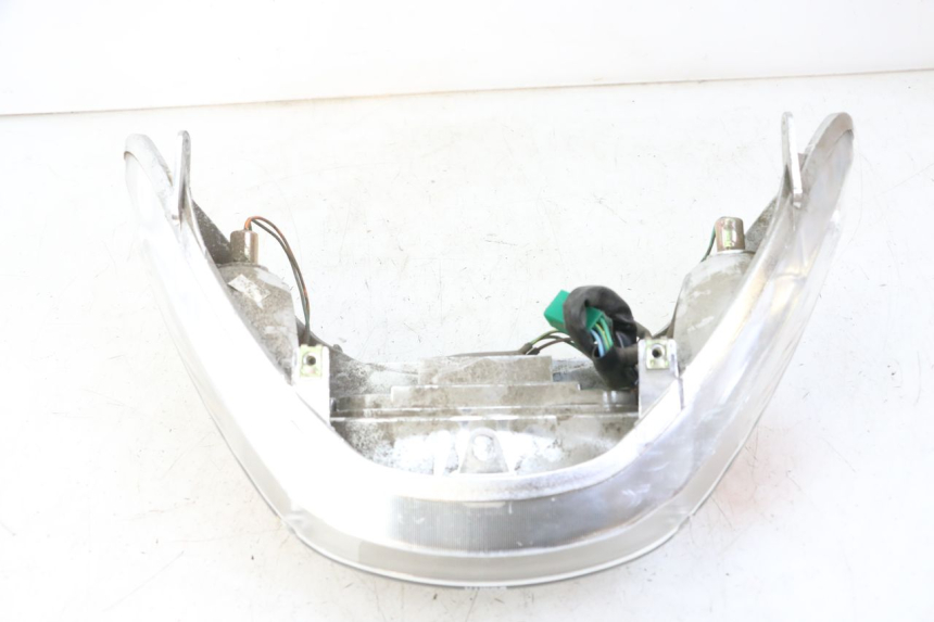 photo de TAIL LIGHT KYMCO XCITING 500 (2007 - 2010) - Surface and material condition