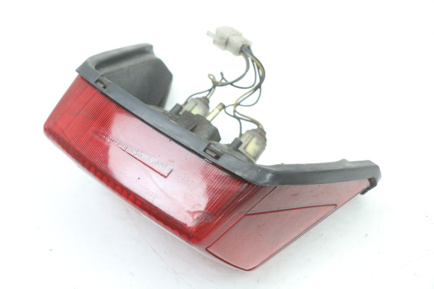 photo de TAIL LIGHT YAMAHA XJ F 900 (1983 - 1994) - Alternative perspective