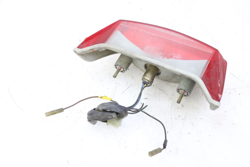 photo de TAIL LIGHT YAMAHA XJN DIVERSION 600 (2000 - 2003) - Technical close-up