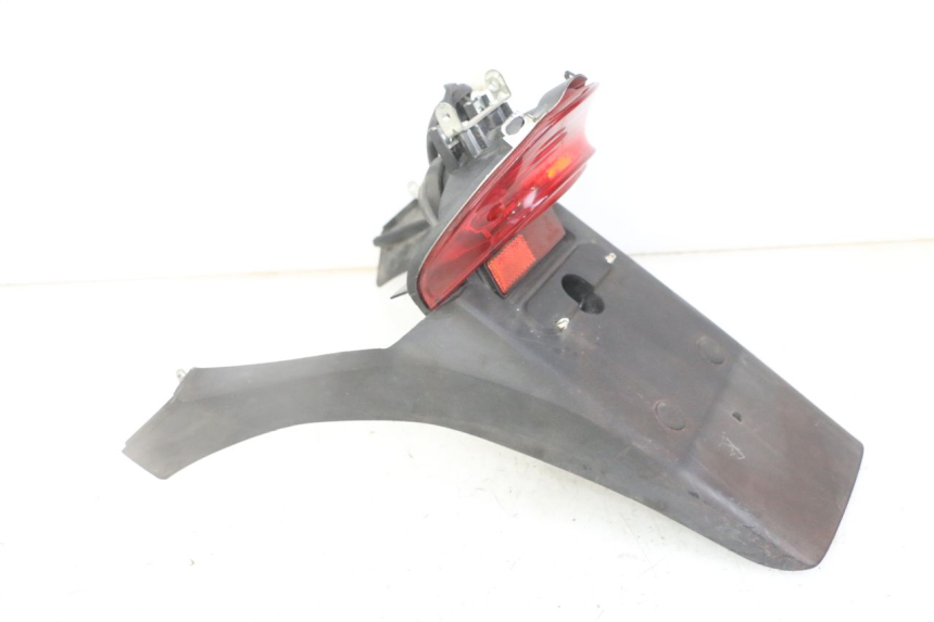 photo de TAIL LIGHT HONDA XLV VARADERO 125 (2000 - 2006) - Product overview