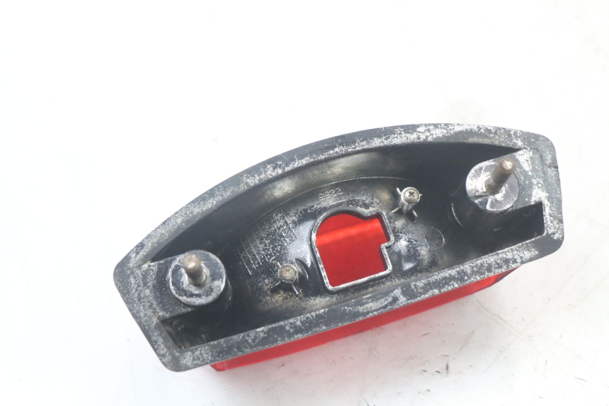 photo de REAR LIGHT PEUGEOT XP6 50 (1997 - 2003) - Product overview