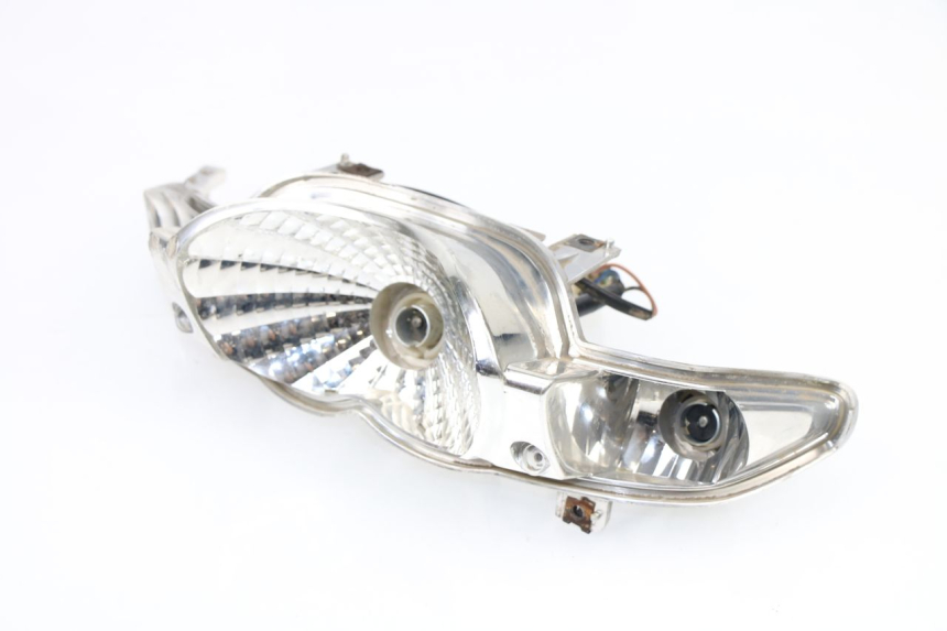 photo de REAR LIGHT YAMAHA NEOS NEO'S 4T 50 (2008 - 2016) - Zoom on usage condition