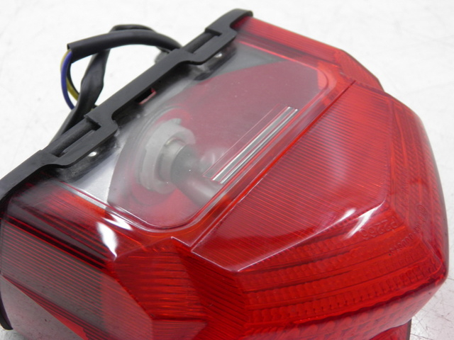 photo de TAIL LIGHT YAMAHA TDM 900 (2004 - 2006) - Product overview