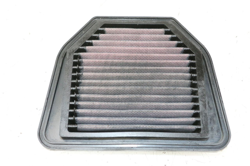 photo de AIR FILTER YAMAHA FZ1 FAZER 1000 (2007 - 2009) - Zoom on usage condition