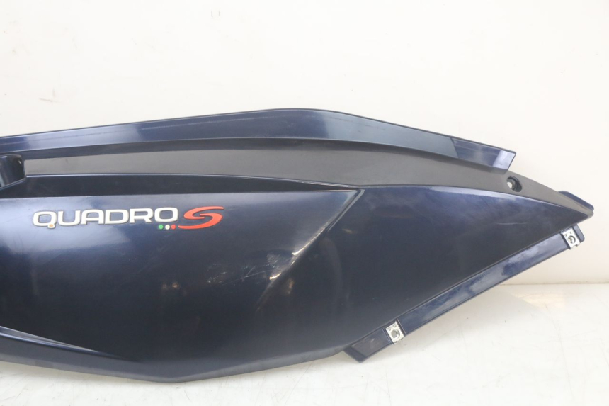 photo de RIGHT REAR SIDE PANEL QUADRO 3D S 350 (2013 - 2018) - Zoom on usage condition