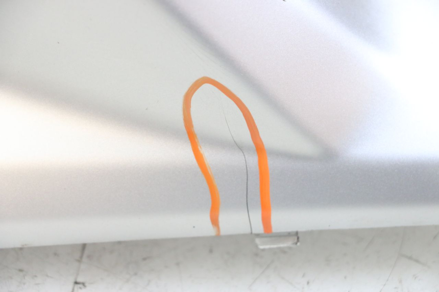 photo de RIGHT REAR SIDE PANEL YAMAHA AEROX 2T 50 (2013 - 2017) - Product overview