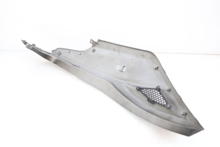 photo de RIGHT REAR SIDE PANEL KYMCO AGILITY 16+ 4T 50 (2018 - 2023) - Supplementary product photo