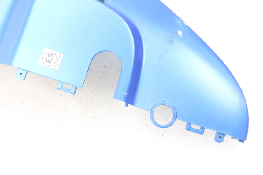 photo de RIGHT REAR SIDE PANEL KYMCO AGILITY 4T 50 (2018 - 2022) - High-resolution close-up