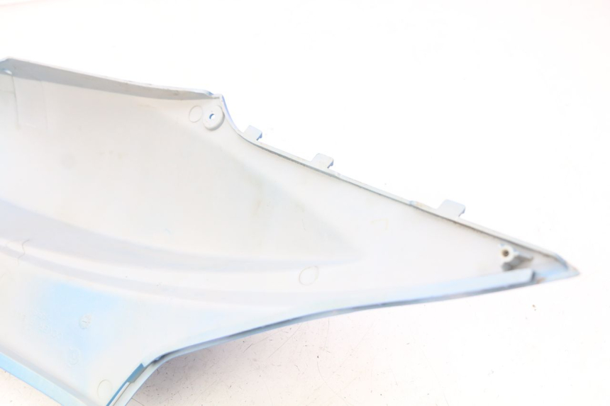 photo de RIGHT REAR SIDE PANEL KYMCO AGILITY 4T 50 (2018 - 2022) - Alternative perspective