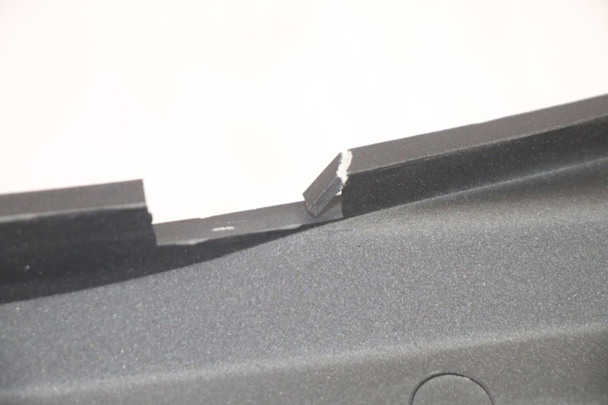 photo de RIGHT REAR SIDE PANEL KYMCO AGILITY 4T 50 (2018 - 2022) - Markings and original references