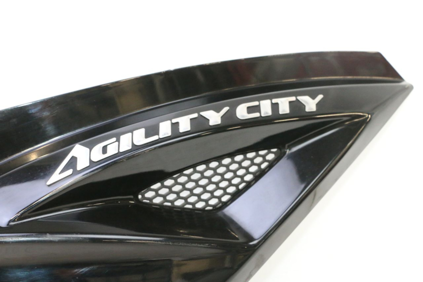 photo de REAR RIGHT PANEL KYMCO AGILITY CITY 16P 125 (2015 - 2024) - Component detail