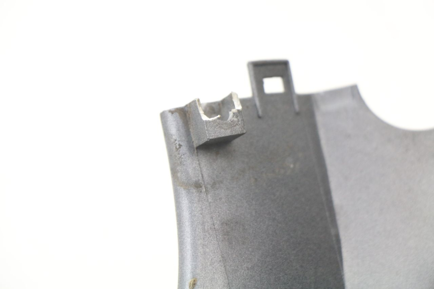 photo de REAR RIGHT PANEL KYMCO AGILITY CITY 2T 50 (2008 - 2016) - Alternative perspective