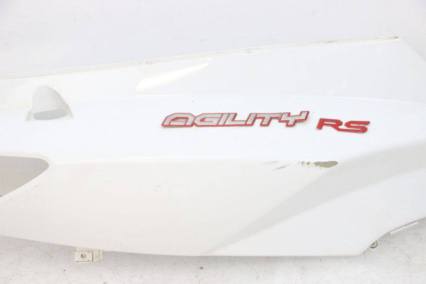 photo de REAR RIGHT PANEL KYMCO AGILITY RS 4T 50 (2009 - 2013) - Distinctive features