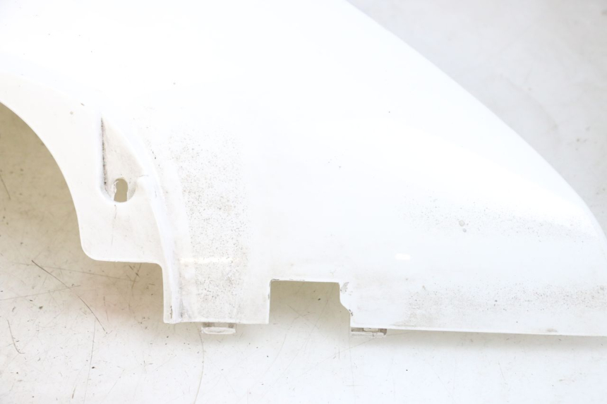 photo de RIGHT REAR SIDE PANEL JONWAY AZTRAL 125 (2008 - 2017) - Checked used part