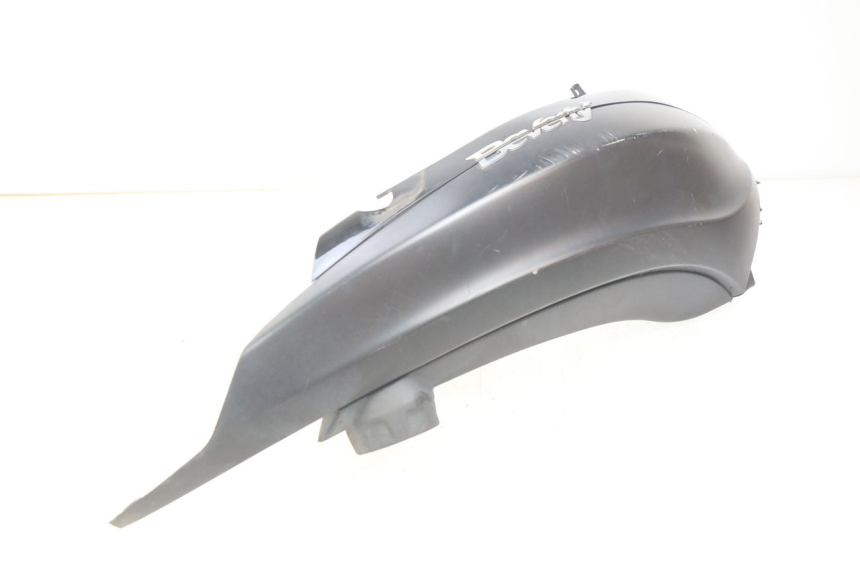 photo de RIGHT REAR SIDE PANEL PIAGGIO BEVERLY 125 (2010 - 2015) - Surface and material condition