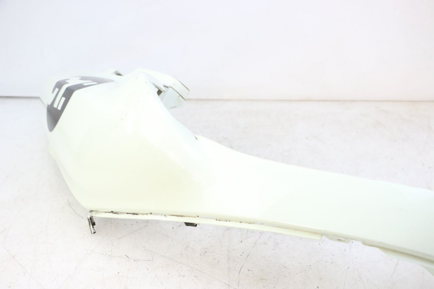 photo de RIGHT REAR SIDE PANEL BMW C1 125 (2000 - 2003) - Fixing points details