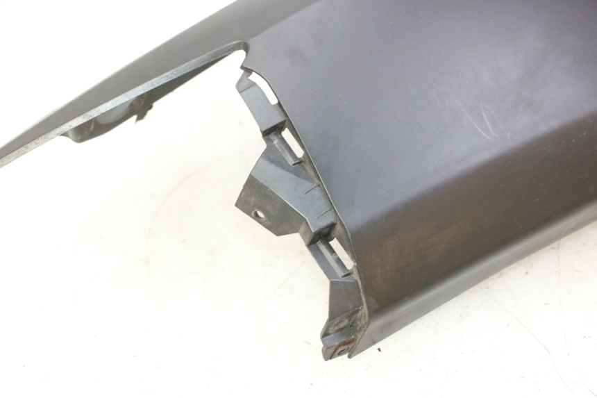 photo de REAR RIGHT PANEL SUZUKI BURGMAN 125 (2007 - 2014) - Component zoom