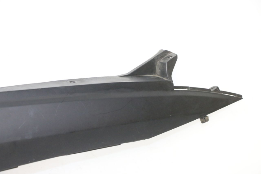 photo de REAR RIGHT PANEL SUZUKI BURGMAN 125 (2007 - 2014) - Supplementary product photo