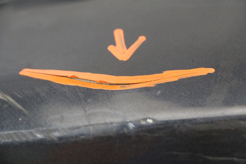 photo de RIGHT REAR SIDE PANEL BMW C1 125 (2000 - 2003) - Fixing points details