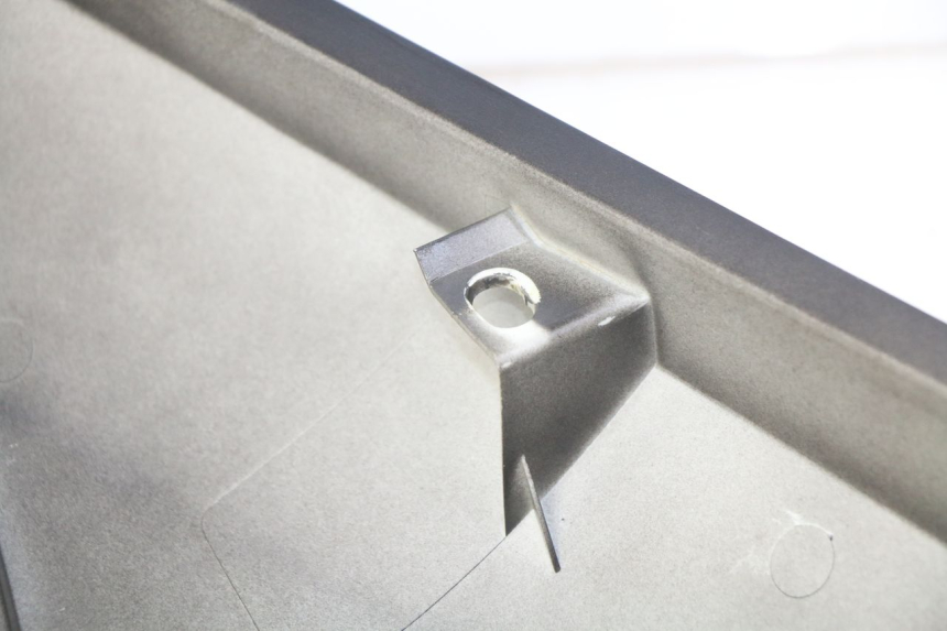 photo de RIGHT REAR SIDE PANEL PEUGEOT CITYSTAR 2T 50 (2018 - 2021) - Alternative perspective