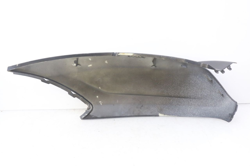 photo de RIGHT REAR SIDE PANEL PEUGEOT CITYSTAR 50 (2013 - 2017) - Fixing points details