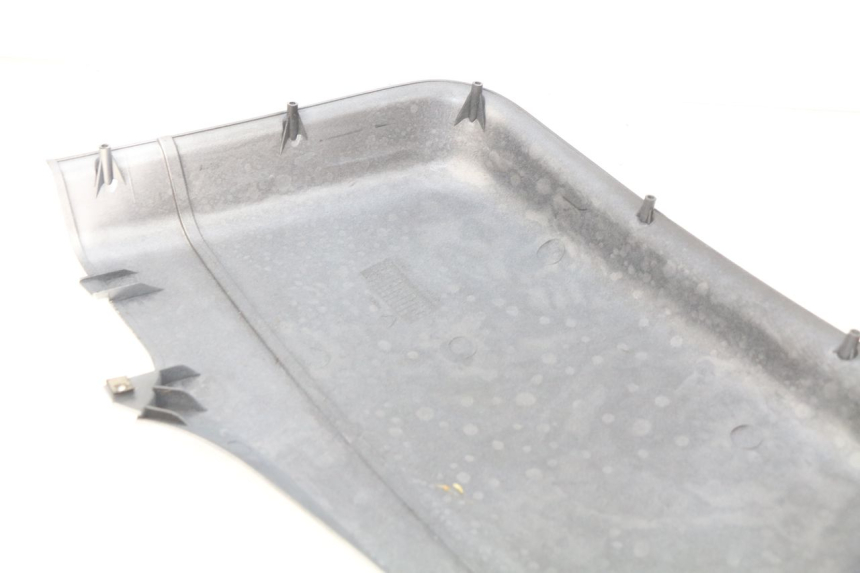 photo de RIGHT REAR SIDE PANEL RIDE CLASSIC 2T 50 (2014 - 2022) - Zoom on usage condition