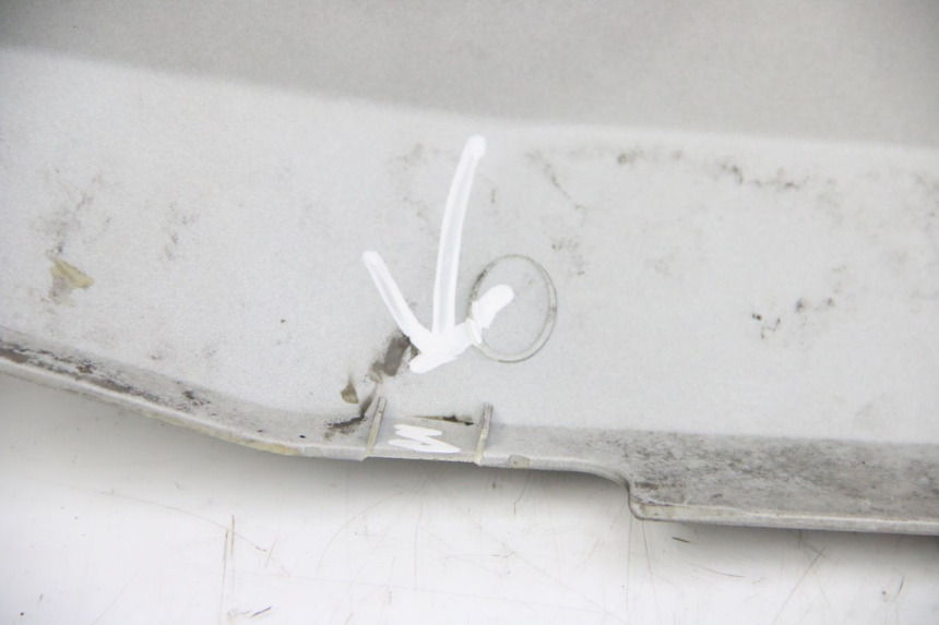 photo de RIGHT REAR SIDE PANEL KYMCO DINK STREET 125 (2009 - 2014) - Component zoom