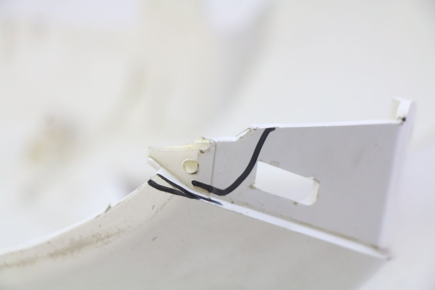 photo de RIGHT REAR SIDE PANEL PEUGEOT E-VIVACITY 1 (2012 - 2018) - Zoom on usage condition