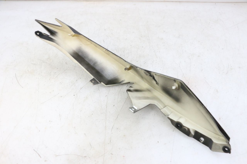 photo de REAR RIGHT PANEL EBROH BRAVO GLE 1 (2020 - 2024) - Technical close-up