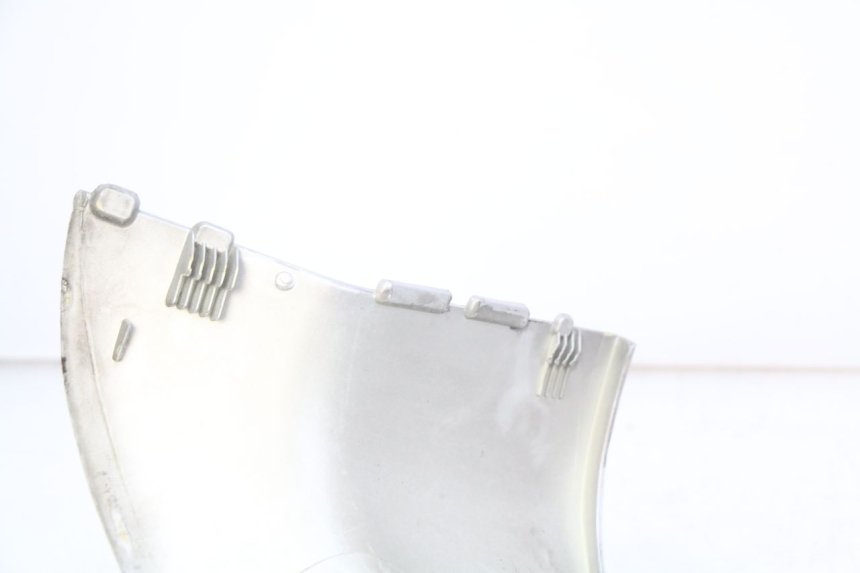 photo de RIGHT REAR SIDE PANEL PEUGEOT ELYSEO 125 (1999 - 2004) - Zoom on usage condition