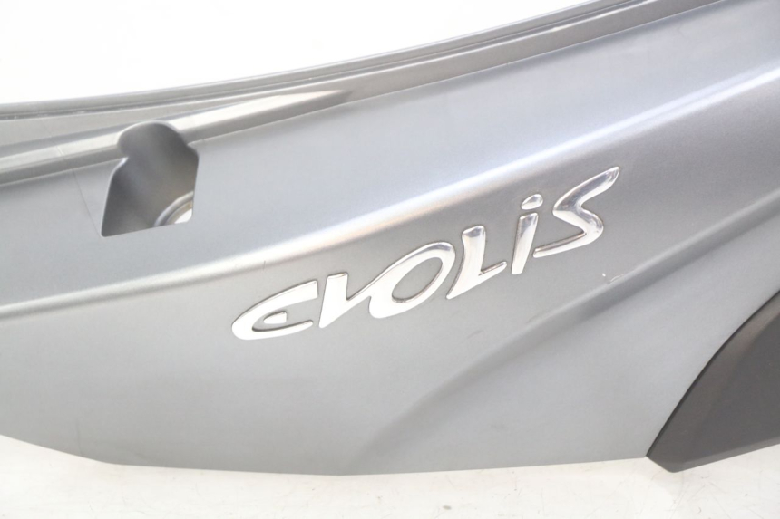 photo de RIGHT REAR SIDE PANEL JM MOTORS EVOLIS 4T 50 (2018 - 2022) - Fixing points details