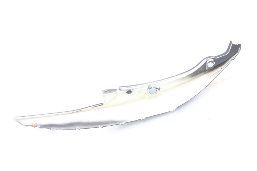 photo de REAR RIGHT PANEL JM MOTORS F45i 4T 50 (2020 - 2023) - Surface and material condition