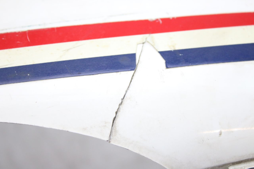 photo de RIGHT REAR SIDE PANEL SYM FIDDLE 2 50 (2008 - 2013) - Fixing points details