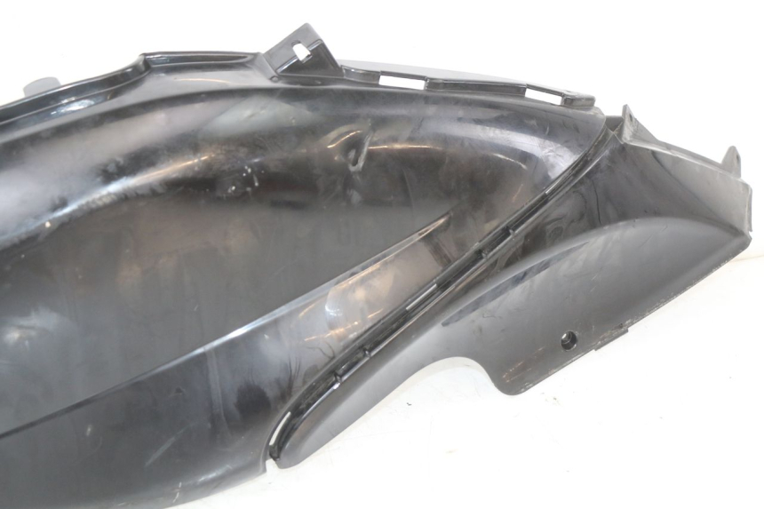 photo de REAR RIGHT PANEL PIAGGIO FLY 2T 50 (2004 - 2017) - Zoom on usage condition